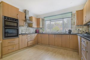 Photo 28- click for photo gallery